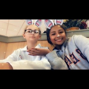 Meet your Posher, Evelyn